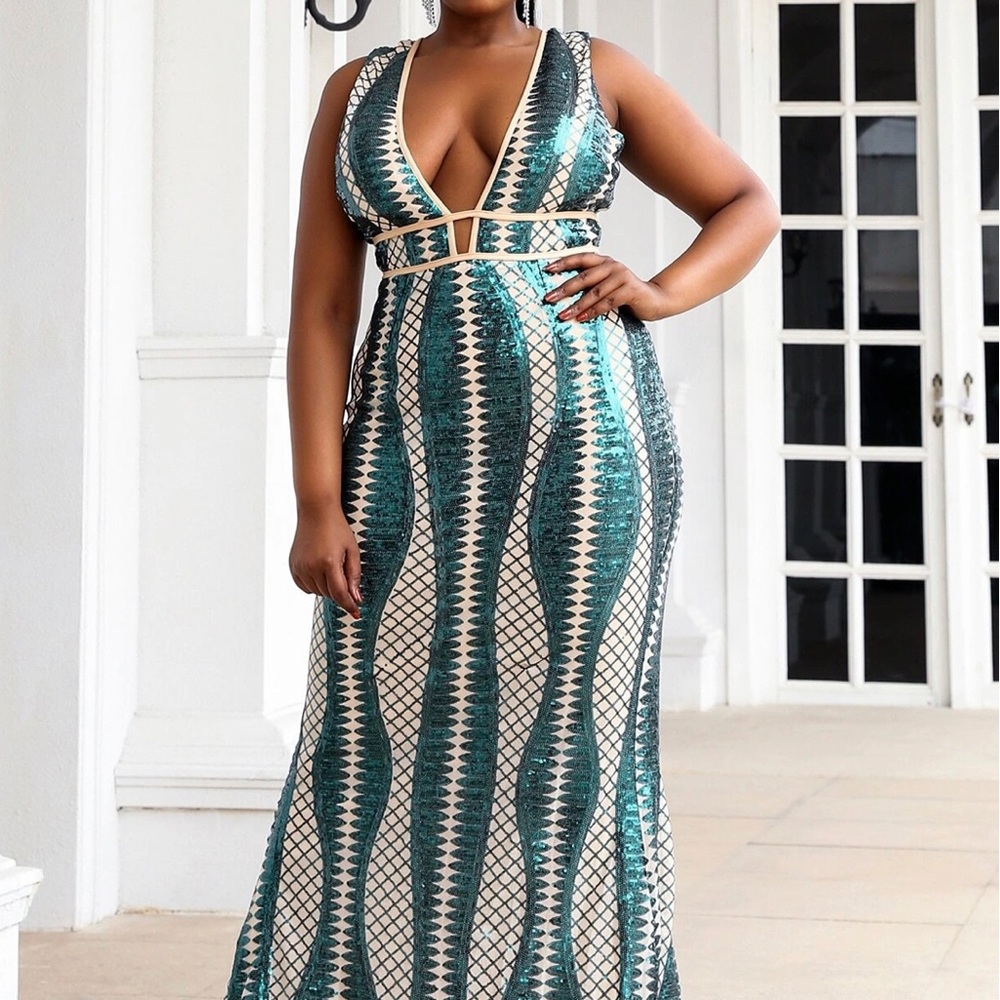 Glamorous Fish Tail Mermaid Formal Sequin Gown Dress